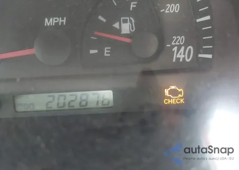 2002 Toyota Camry Le V6 from USA, damaged, VIN 4T1BF32K52U015947